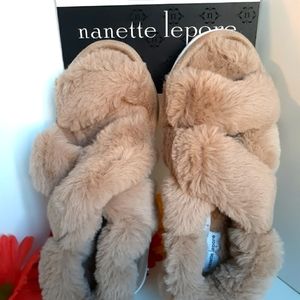 NANETTE LEOPARD SLIPPERS